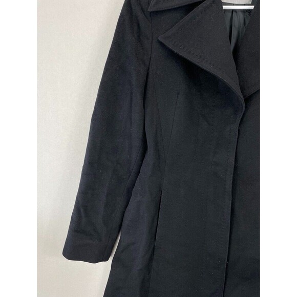 MaxMara Wome's Black Wool Pea Coat Three Buttons Size 8 - Picture 4 of 16